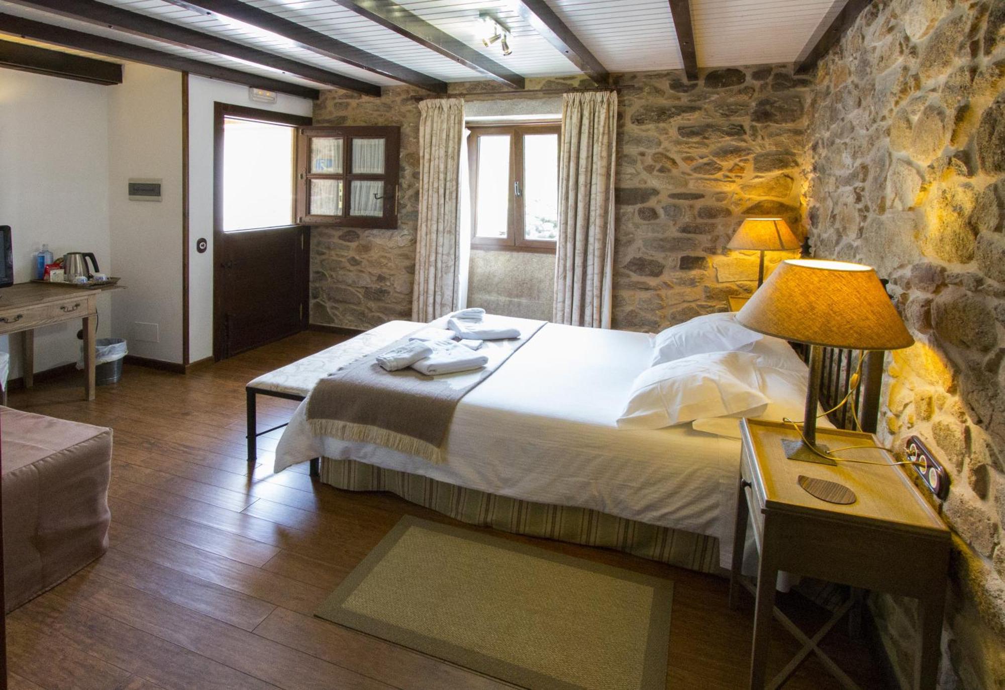 Hotel Rustico Lugar Do Cotarino Camariñas Extérieur photo